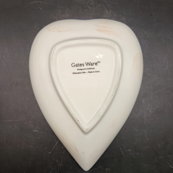 Gates Ware Heart Shaped Bowl with Cardinals & Holly Berries - Picture 3 of 5